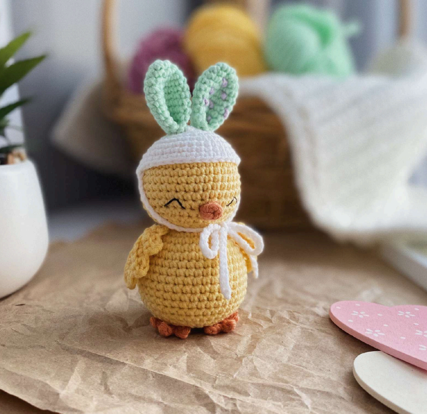 Easter chicken crochet pattern. Amigurumi chicken crochet pattern. Easy crochet pattern