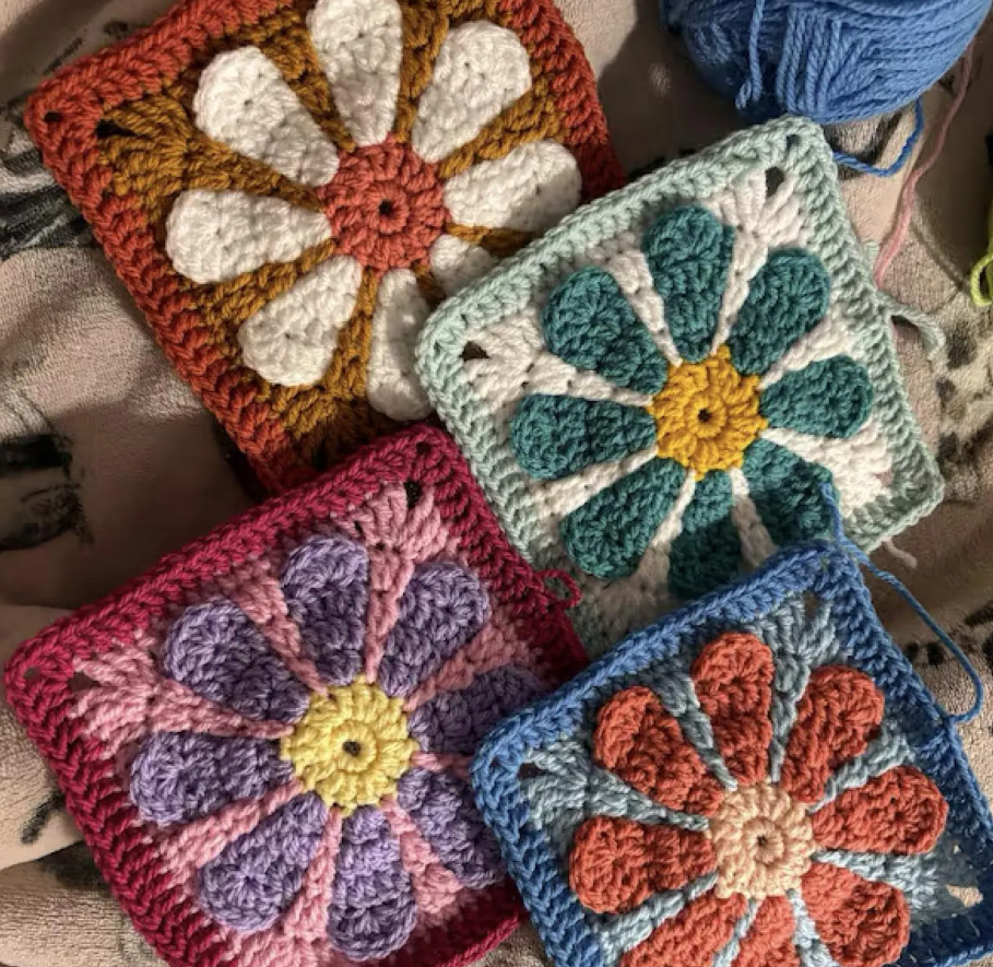 3D daisy granny square pattern 3D retro flower granny square crochet pattern easy motif granny square blanket square
